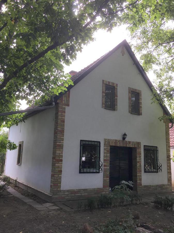 Szendergo - Apartman Hajos Pincefalu Exteriör bild