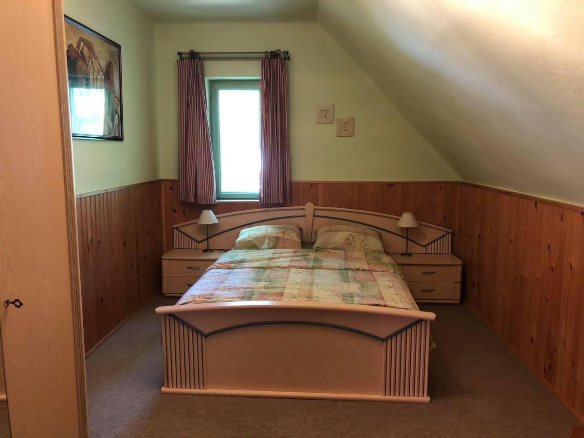 Szendergo - Apartman Hajos Pincefalu Exteriör bild